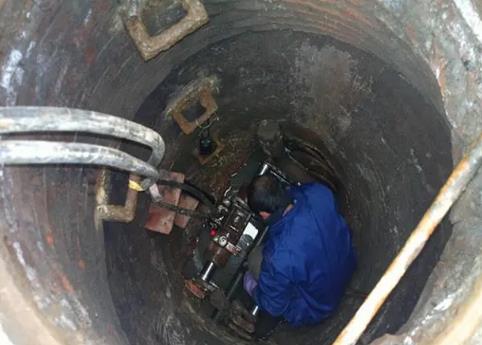 保定高阳抽化粪池公司为您分享下管道非开挖修复技术的工艺流程和操作规范